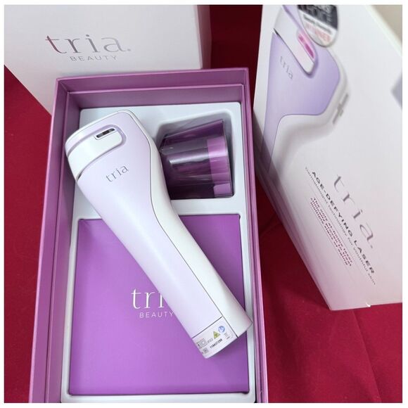 Tria Age Defying Laser Smooth Beauty Dermatology For Youthful Skin Technique - Picture 3 of 13